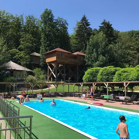 Baumhotel Styrassic Park Hotel 3*