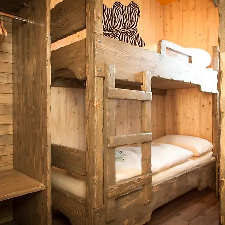 Hotel Baumhotel Styrassic Park Bernreith (Styria)
