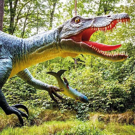 Baumhotel Styrassic Park Hotel Bernreith (Styria)